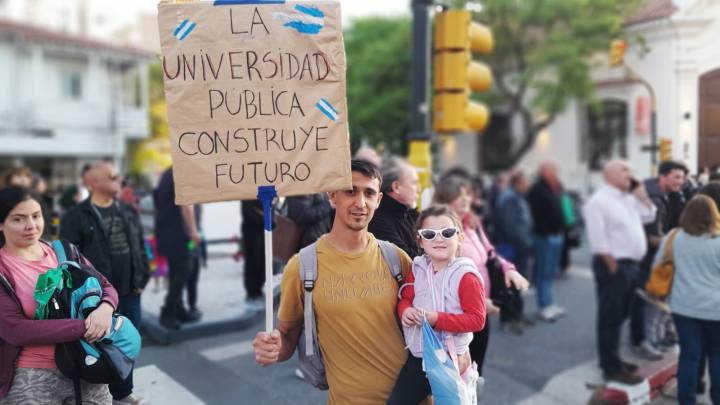 Financiamiento universitario: los puntos claves de la ley que vetó Javier Milei
