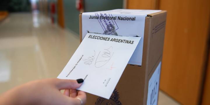 De cuánto es la multa por no haber votado en las elecciones Buenos Aires 2025