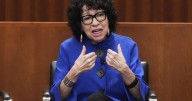 Sotomayor urges better civic education so people know difference between presidents and kings