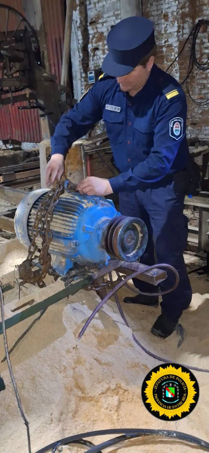 No quería devolver un motor, lo denunciaron y secuestraron un arma de fuego y proyectiles.