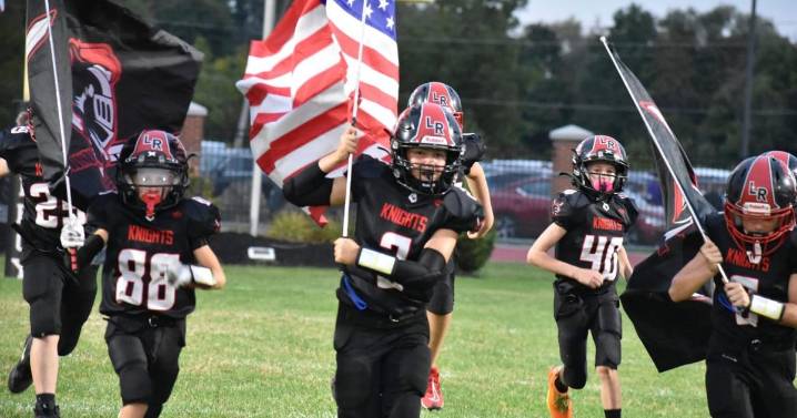 Le Roy youth football battles hard against Roy