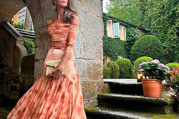 La diseñadora Inés Domecq: "El secreto de la invitada infalible es la que no se disfraza, es natural y no quiere por encima de todo llamar la atención"