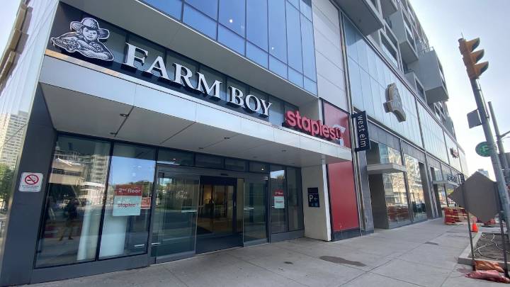 Midtown Farm Boy temporarily closes due to rodents, failure to 'protect' food