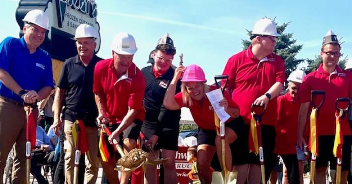 Oscar's Frozen Custard family breaks ground with a shovel and a scoop after devastating fire