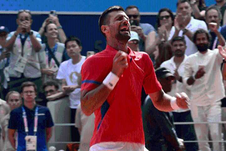 Novak Djokovic tomó una drástica decisión: fue expulsado de Serbia por política y se mudó a un nuevo país