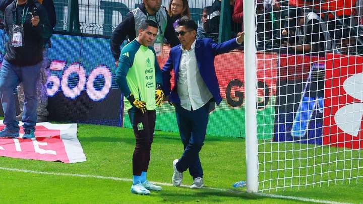 Para Jorge Campos, los porteros  mundialistas deben ser Malagón, Rangel y Ochoa
