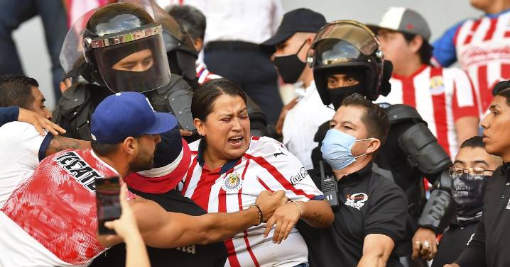 Con el Mundial 2026 en mente, Morena busca frenar la violencia en estadios y conciertos