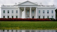 Trump to host top tech CEOs at White House dinner