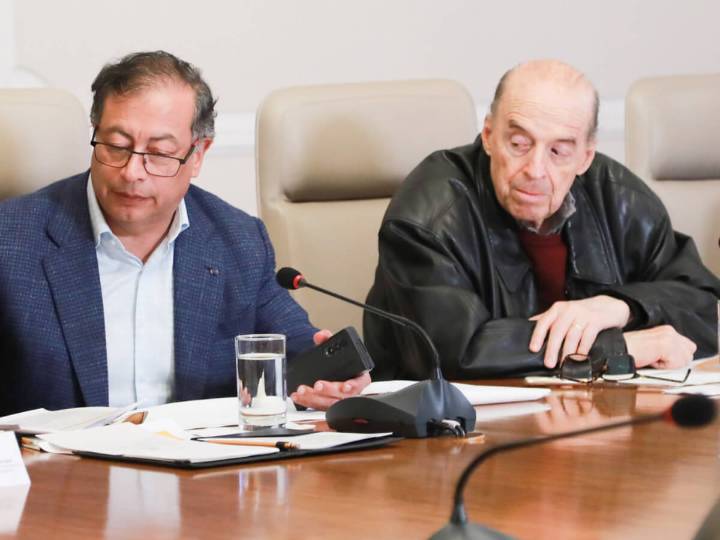 Petro controvierte versiones de Leyva que lo señalan de drogadicto