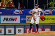 Reportan el regreso de Jhon Romero a la LVBP, pero no con los Leones