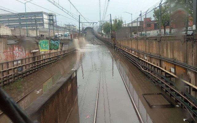 Lluvias provocan cierre de la Línea A del Metro CDMX y retrasos en otras líneas