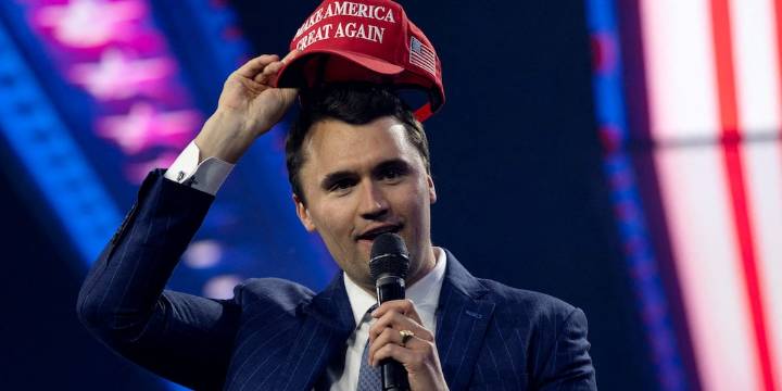 Murió Charlie Kirk, el activista conservador de Estados Unidos que recibió un disparo durante un evento en Utah
