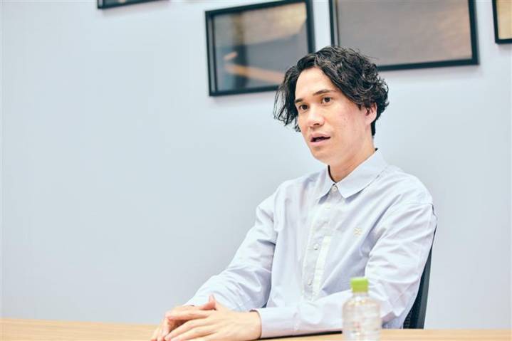 Warner Music Japan CEO Takeshi Okada on the Company’s New Vision and Japanese Music Being the Next Trend: Interview