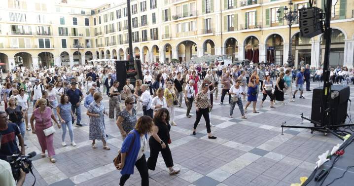 La ‘gent gran’ se va de tardeo