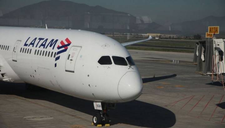 Transporte aéreo en Fiestas Patrias: cerca de 550 mil personas viajarían dentro y fuera del país