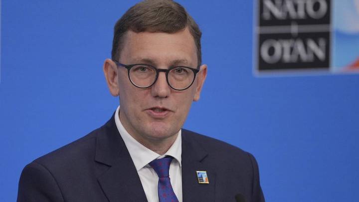 Aviones de la OTAN "interceptaron de inmediato" a los cazas rusos en Estonia: "Ha sido una temeridad"