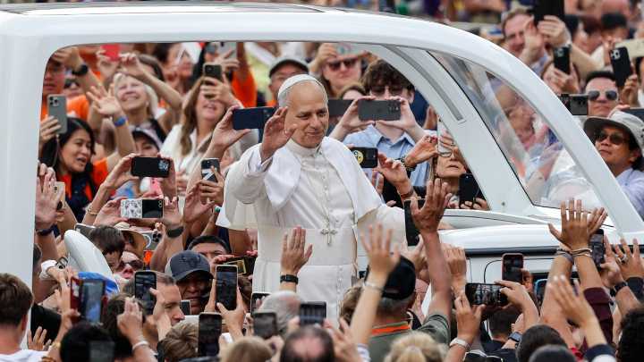El Papa León XIV invita a los fieles a rezar el rosario todo el mes de octubre por la paz