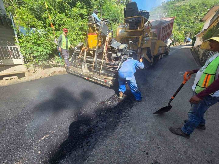 Ricardo Gallardo entregará camino Santa María Picula en octubre
