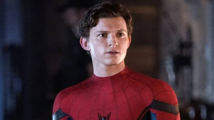 Tom Holland dice que se siente mejor tras su lesión en el set de 'Spider