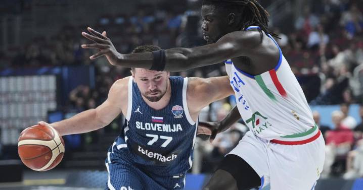 Luka Doncic scores 30 in the first half of EuroBasket knockout game for Slovenia vs. Italy