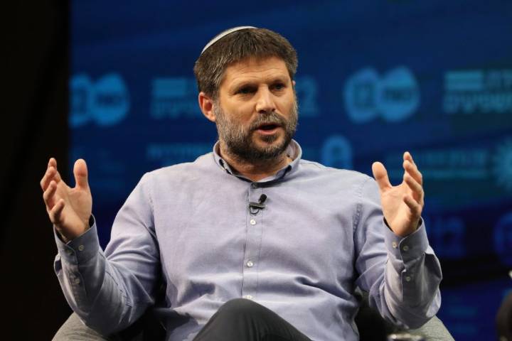 Ministro radical israelí fija «líneas rojas» ante la reunión Netanyahu