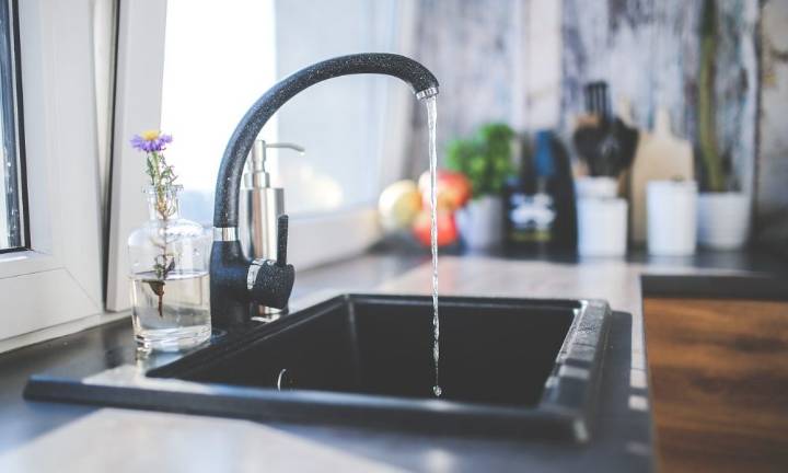 Corte de agua este jueves en varias calles de Lorca por trabajos de renovación en la red de abastecimiento