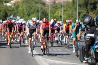 En marcha la ultima etapa de la Vuelta, homenaje a Vingegaard