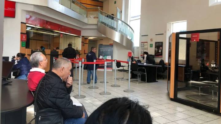 ¿Los bancos abrirán el 15 y 16 de septiembre por Fiestas Patrias?