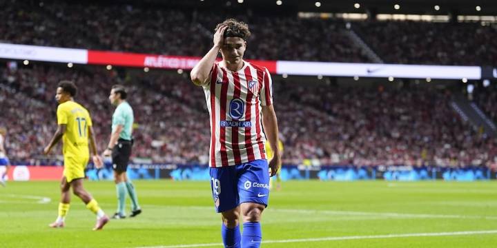 Tras su brillante actuación, Julián Álvarez reveló la verdad sobre lo que dijo en el banco luego del cambio del Cholo Simeone