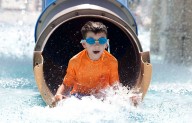 Crowds gather at pool parties in Las Vegas Valley for Labor Day 