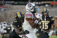 Deadspin | No. 23 Missouri uses ground game to keep South Carolina at bay