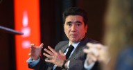 Propuesta de ajuste fiscal: Briones acusa a Kast de haber mentido y lo emplaza a detallar cómo recortará US$ 6.000 millones