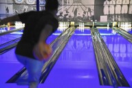 Bowling and restaurant chain Pinstripes files bankruptcy