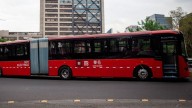 Choque entre dos unidades del Metrobús deja 12 personas heridas en la CDMX