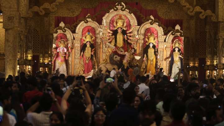 From colonial era ‘rajbaris’ to the forgotten folk art of jatra: Delhi pandals revisit roots this Durga Puja