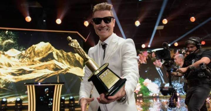 Santiago del Moro se llevó el Oro en los Premios Martín Fierro
