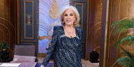 Gaza, encaje laminado y flores bordadas: el elegante look que eligió Mirtha Legrand para una noche especial
