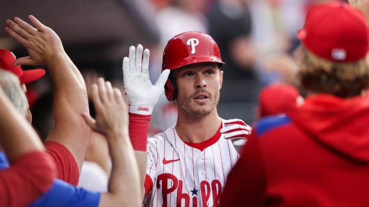 Phillies redeem themselves to secure series win over Mets