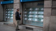 El Gobierno, pendiente de lograr apoyos para gravar la compra de casas por parte de extracomunitarios
