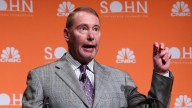 DoubleLine's Jeffrey Gundlach believes holding a 25% gold position isn't excessive
