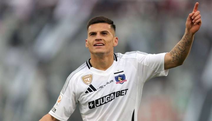 "No tienen idea": Colo Colo presentó su tercera equipación y así reaccionaron los hinchas