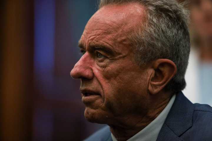 HHS employees demand RFK Jr. resign for ‘compromising the health of this nation’