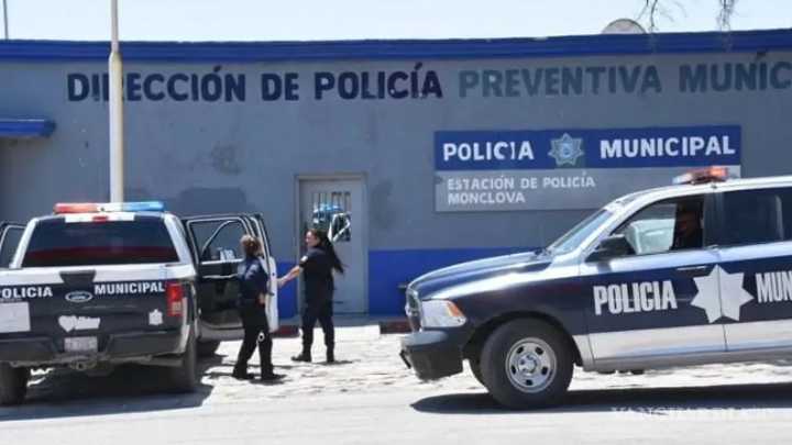 Dolor por la muerte de su hija lleva a sexagenaria a intentar lanzarse de un puente en Monclova