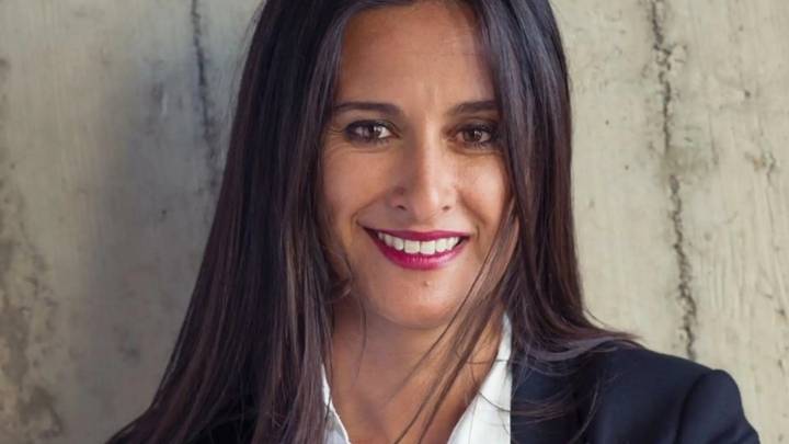 Muere a los 56 años la exdiputada y escritora tinerfeña Dulce Xerach
