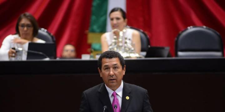 Mario López niega detención de la CBP en EEUU, no aclara retiro de visa
