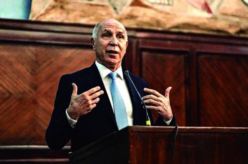 Lorenzetti: “La Constitución no cambia de acuerdo a las modas políticas”