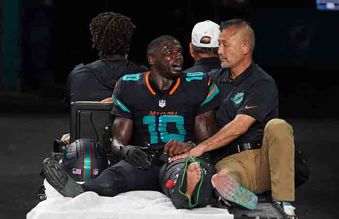 Seria lesión sufrió el receptor Tyreek Hill