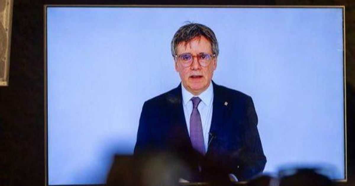 Puigdemont reivindica el 1-O y su fórmula de "éxito" basada en la unidad y transversalidad