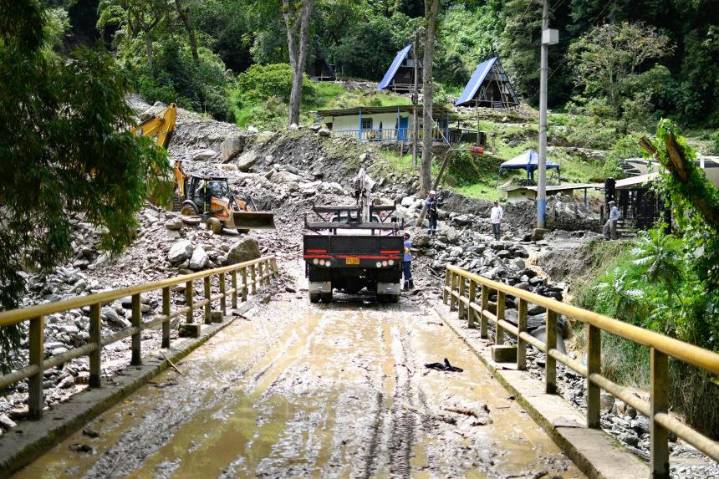 Emergencia en el puente de Villa Restrepo no dejó personas lesionadas