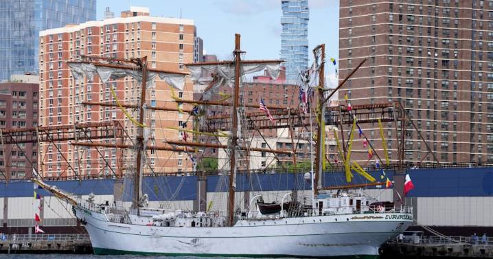 Buque Escuela Cuauhtémoc volverá a zarpar sin dictamen por accidente en Nueva York